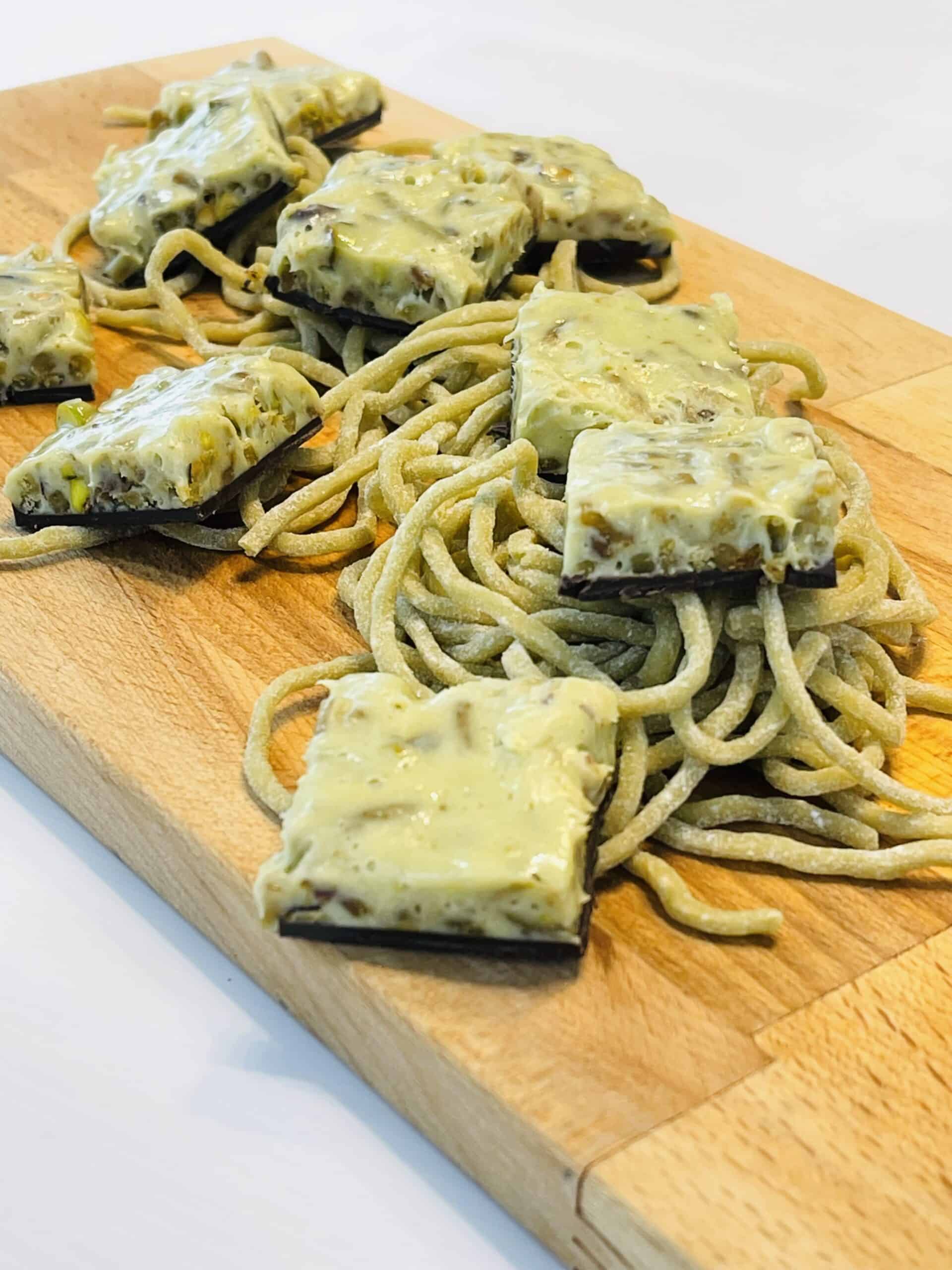 Moringa Pistachio Bar with Moringa Noodles - Bakels Malaysia
